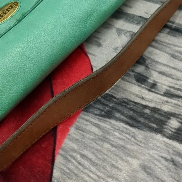 Fossil green leather purse - Picture 14 of 14